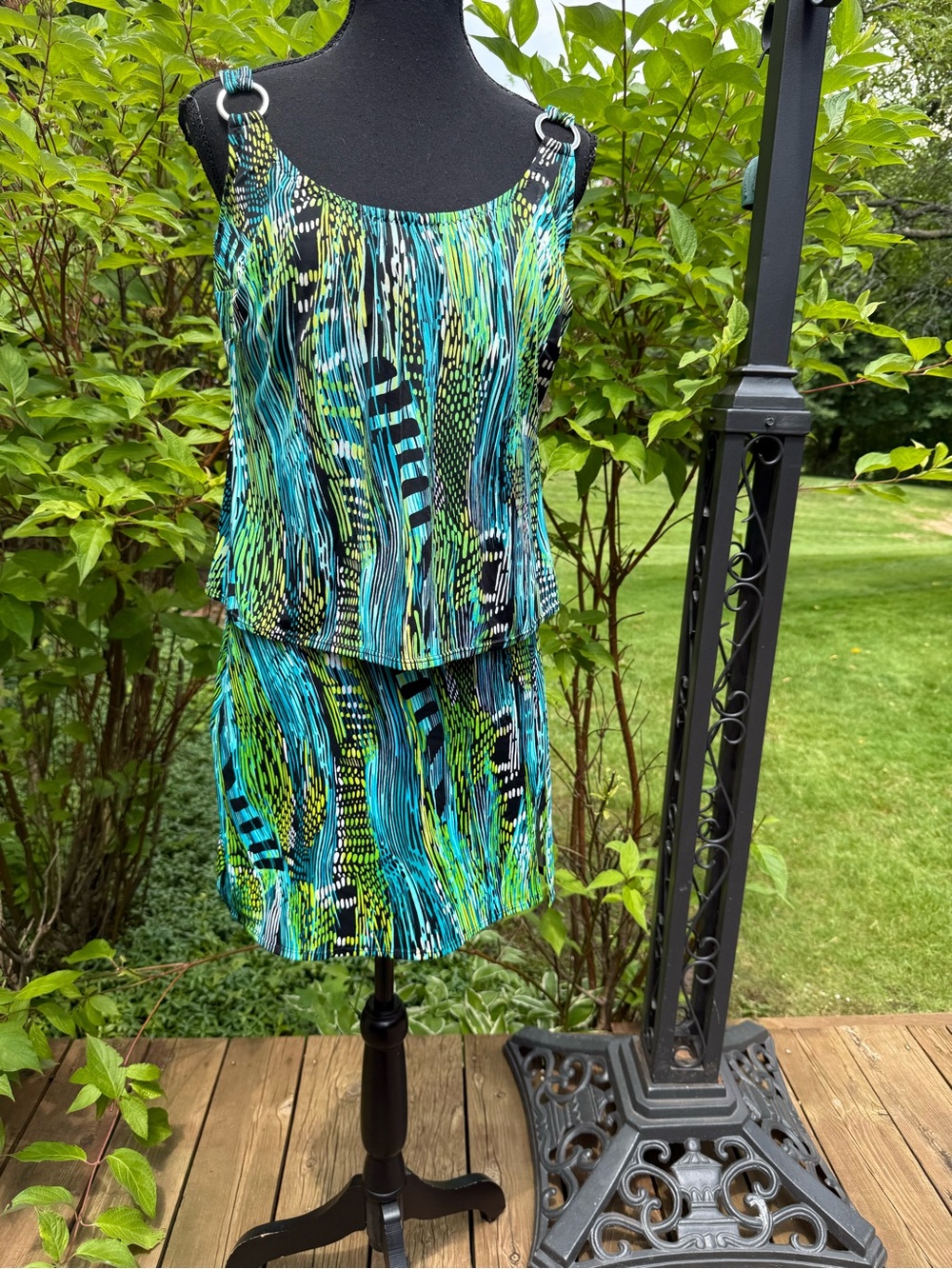 Vintage Tankini Bikini Set 2 Piece Swim Suit Size 10 Made in USA Green  Floral.